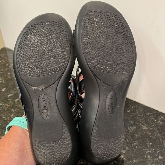 CLARKS Privo Black Sandals with Velcro Straps Size 7 - Picture 7 of 7